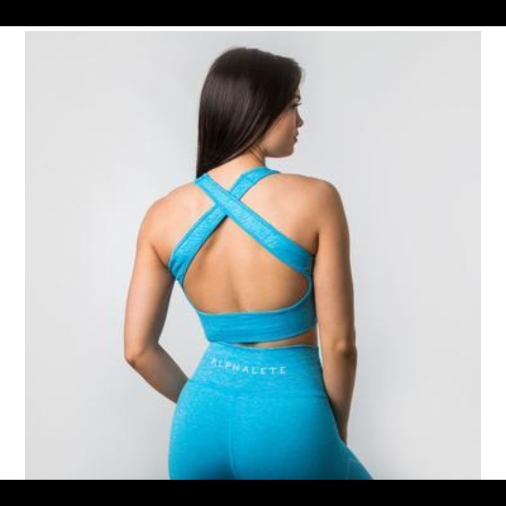 Cayman blue Alphalete vault bra